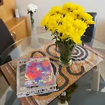 Chic Flat